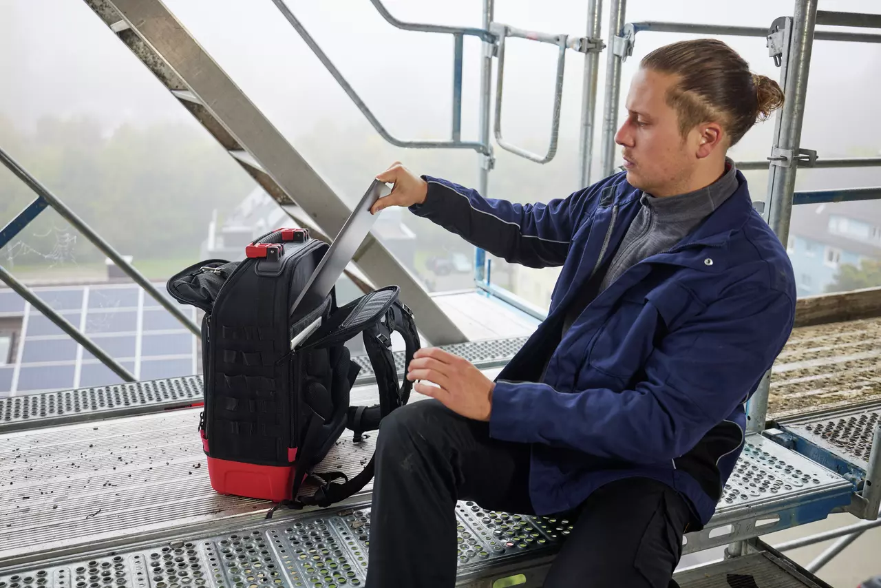 Wiha Tool Backpack, Electric 27-pc set